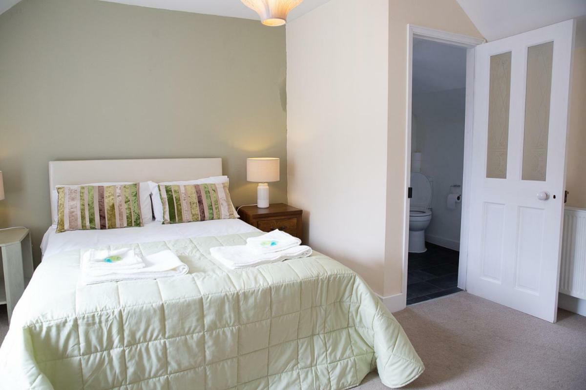 Knightor Manor Bed & Breakfast Penwithick ภายนอก รูปภาพ